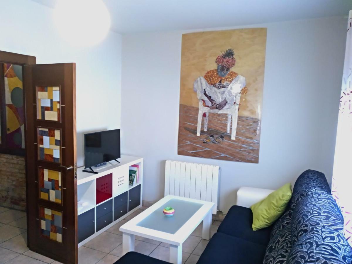 Apartamento Piso La Torre Zaragoza Exterior foto
