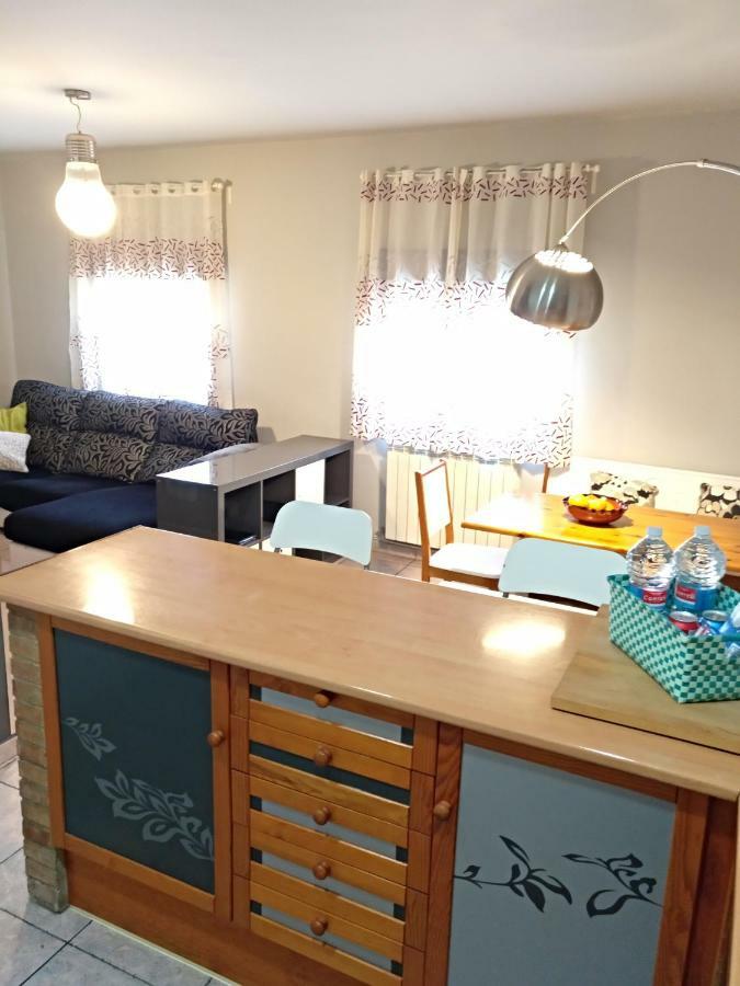 Apartamento Piso La Torre Zaragoza Exterior foto
